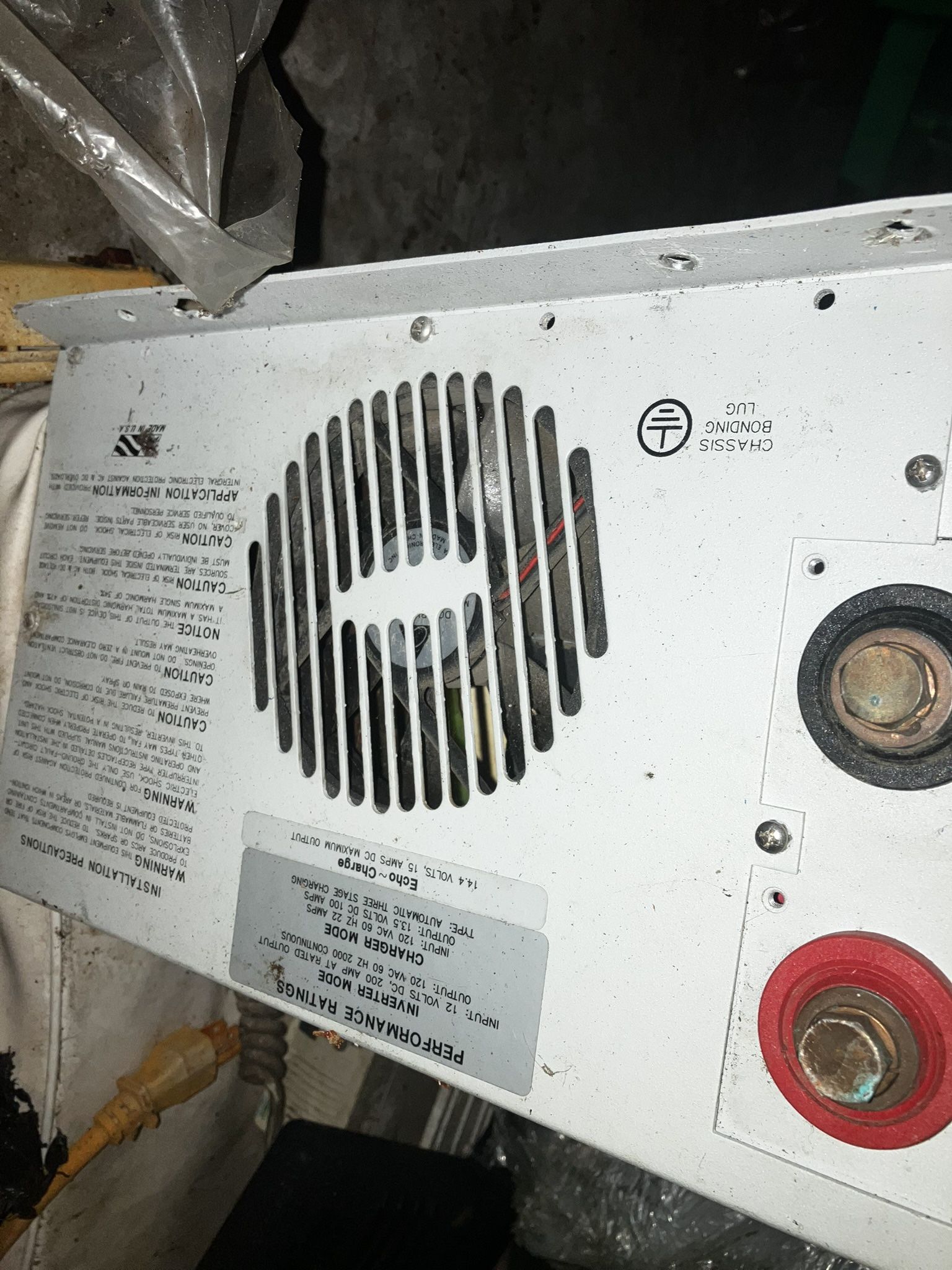 Freedom Marine 20 Combi Inverter/charger