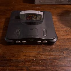 Nintendo 64 With 2 Games And 2 See Remotes 