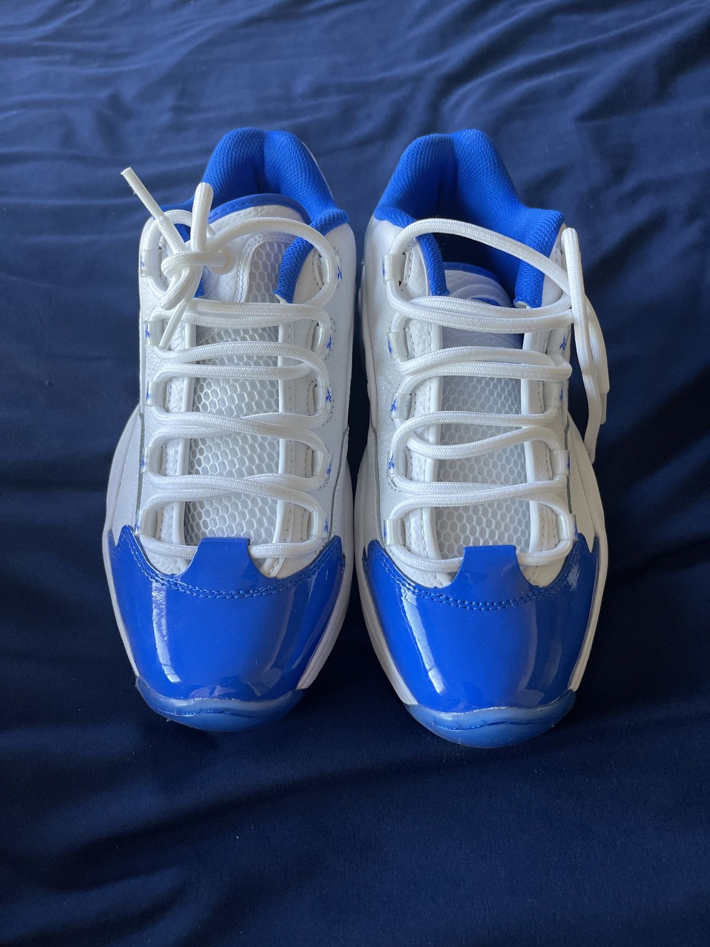Reebok Question Low 'White Electric Cobalt Iverson Size 9.5