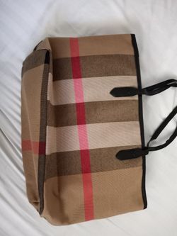 Nice Purse (New)
