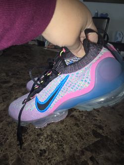 Nikes Sneakers Size 5.5 