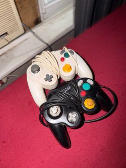 GameCube controllers