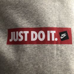 Nike sweatshirt M