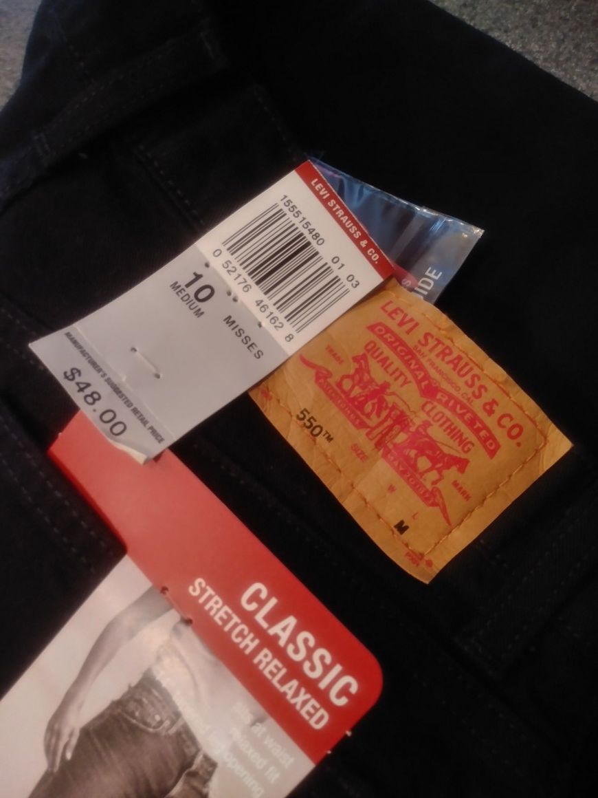 Levis women