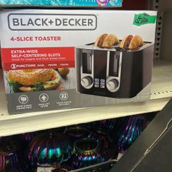 4-slice Toaster Black+Decker