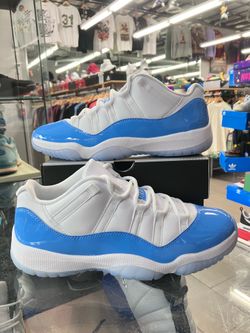 Air Jordan 11 Retro Low University Blue