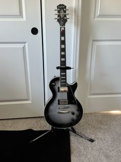 Epiphone Electric Guitar With Amp