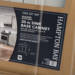 Base Kitchen Cabinet / base gabinete de cocina 30 in. W x 24 in. D x 34.5 in