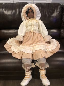 Tuss Series 2002 Limited Vinyl Doll 44” by W.Tung