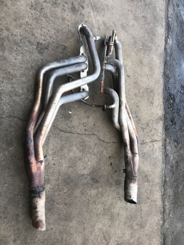 Long tube headers , for a 350 and lt 1 Chevy engine for Sale in
