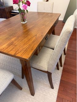 Wood Dining Table w/ 4 Drawers and 6 dining chairs