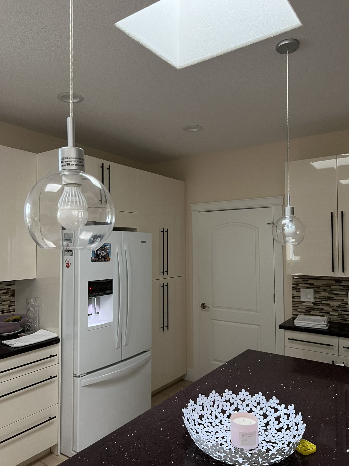 Pendant Lights (2)