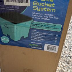 Hydroponic Growing System