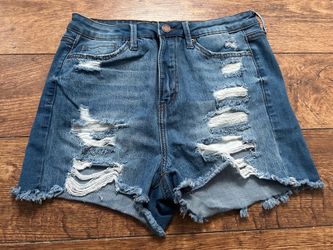 Simple Society High-Rise Distressed Denim Shorts - Size 9 / 29