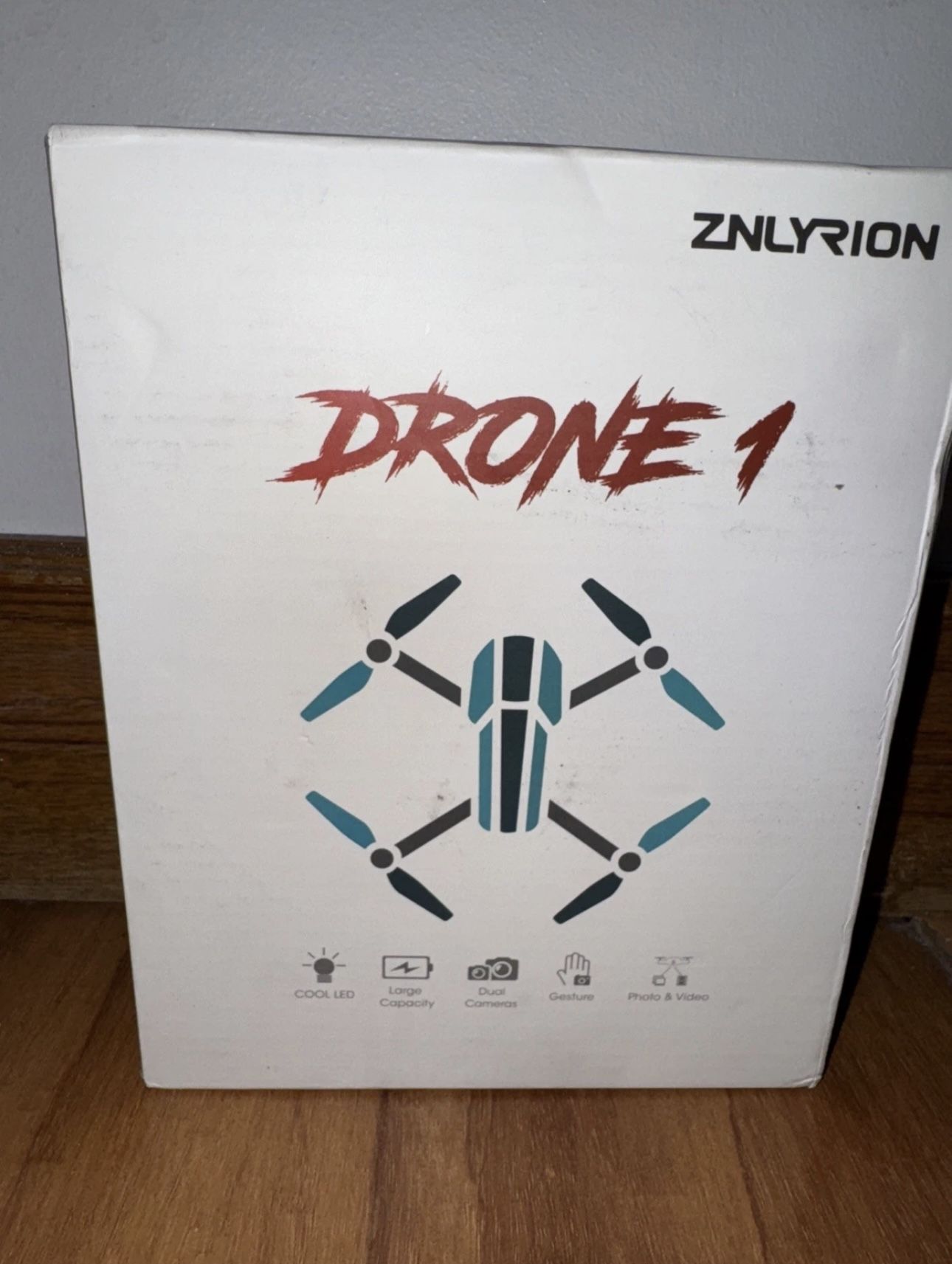 ZNLYRION DRONE 1 *Dual Cameras *Gesture Control *Photo & Video *Cool LED NEW