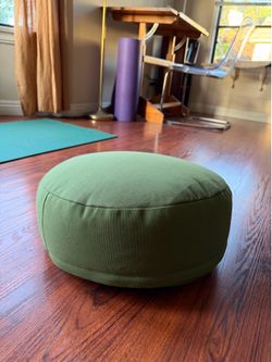 Green meditation pillow cushion