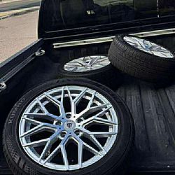 17x7.5 Defy Rines y llantas 215/50/17 Kumho