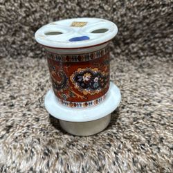 Colonial Candle Holder