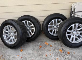 Chevrolet Silverado tires and rims