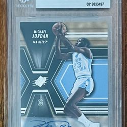 2014-15 SPx Authentic Michael Jordan auto BGS AUTH !