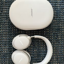 Bose Quiet Comfort Ultra, White Smoke - Noise Canceling Headphones