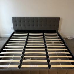Elizabeth Tufted Upholstered Low Profile Storage Platform Bed