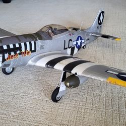 RC Airplane P-51 1.2m E-Flite 