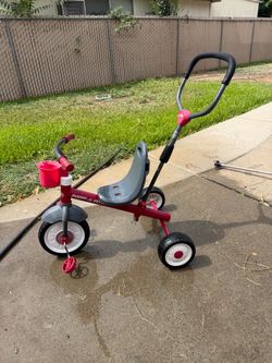 Radio Flyer Tricycle