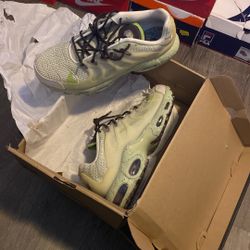 Nike’s 9 1/2 brand new