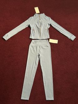 Cropped Light Blue Lululemon Set