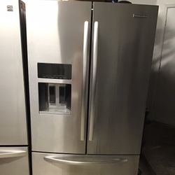 Refrigerator Kitchen Aid 