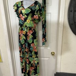 4043 Womens tropical romper sz small
