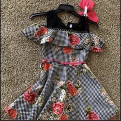 Brand New girls size 16 gorgeous flowered dress