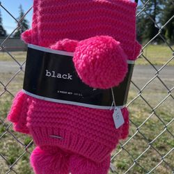 The Black Rivet Hat Scarf Set