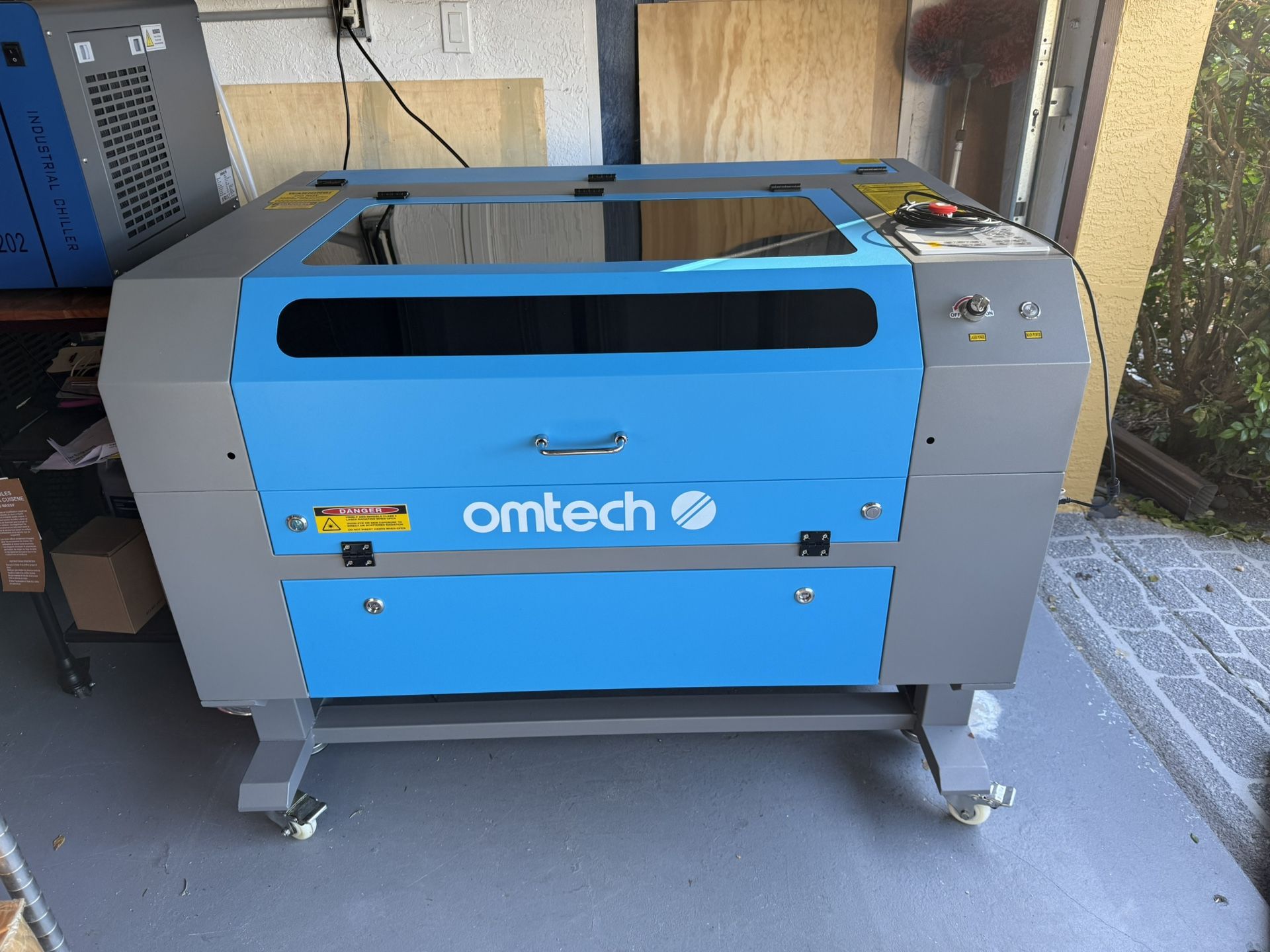 OMTech Co2 Laser Engraving And Cutting Machine 