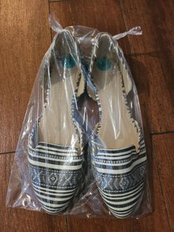 Women's shoes size 8