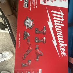 Milwaukee M18 7-Tool Combo Kit – $560