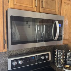 Whirlpool Microwave 