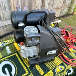 Central Pneumatic 42321 Twin Tank 2 HP Air Compressor. 5 gallon tank.