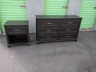 Dresser and Night Stand Set