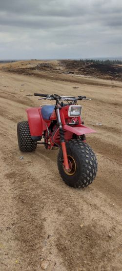 1982 Honda ATC250r two stroke  3 wheeler
