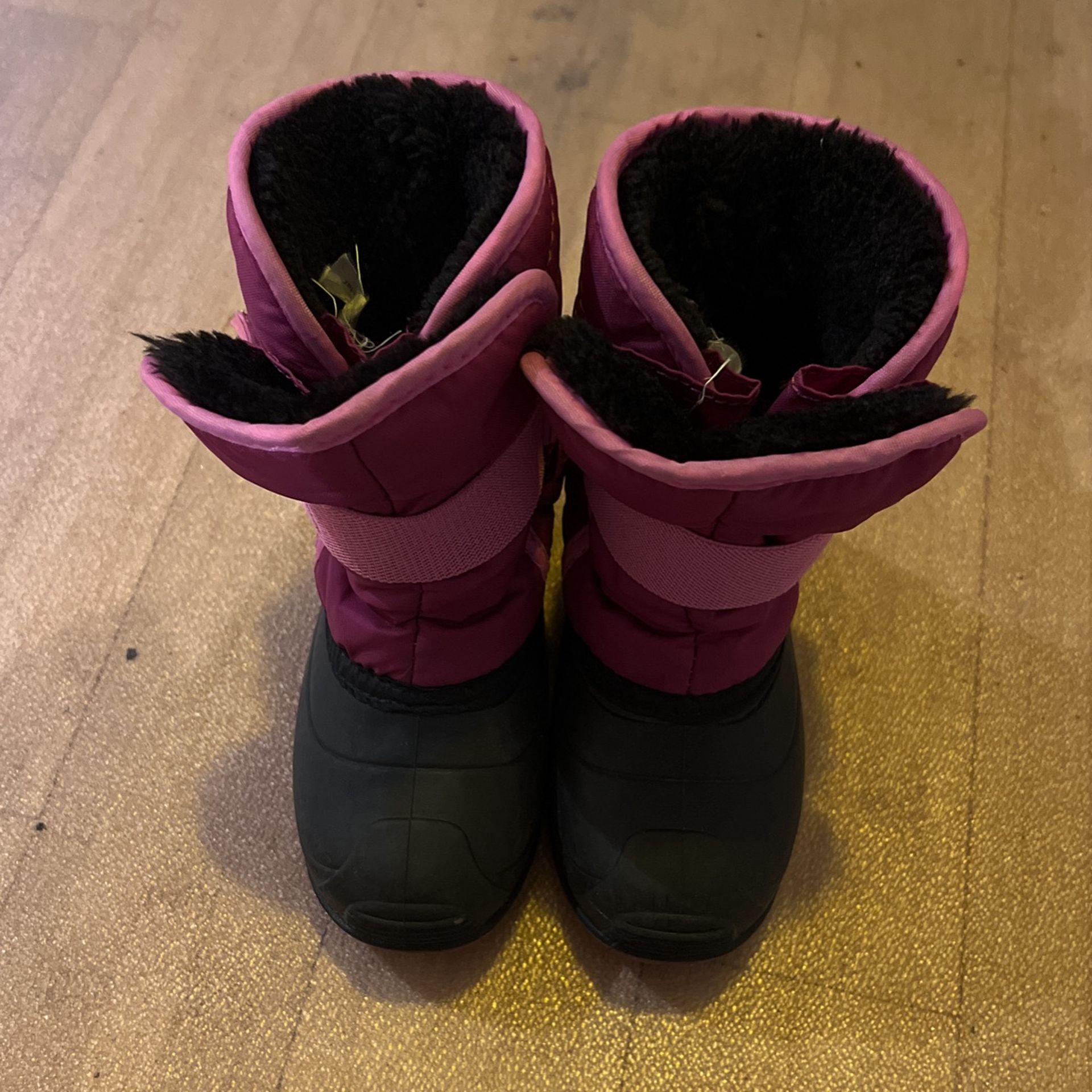 Kids Snow Boots - Size 9