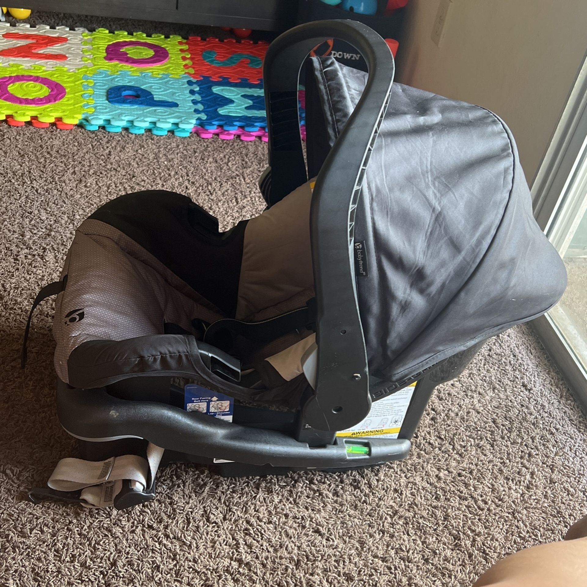 BABYTREND Full Car seat