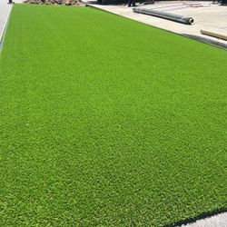 Artificial Turf 15’x25.9’ $800