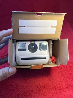 Polaroid NEW * Includes Cartridge and Accessories