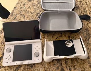 AYN THOR WHITE 256GB