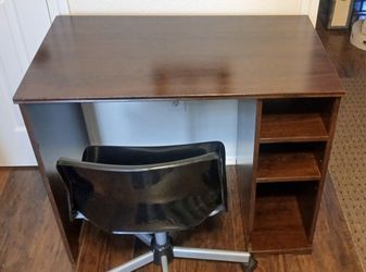 Small IKEA desk and IKEA chair