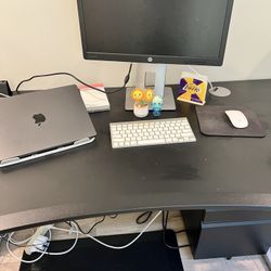 UPLIFT Black Standing Desk (60x30)