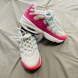 Nike Size 1y Girl 