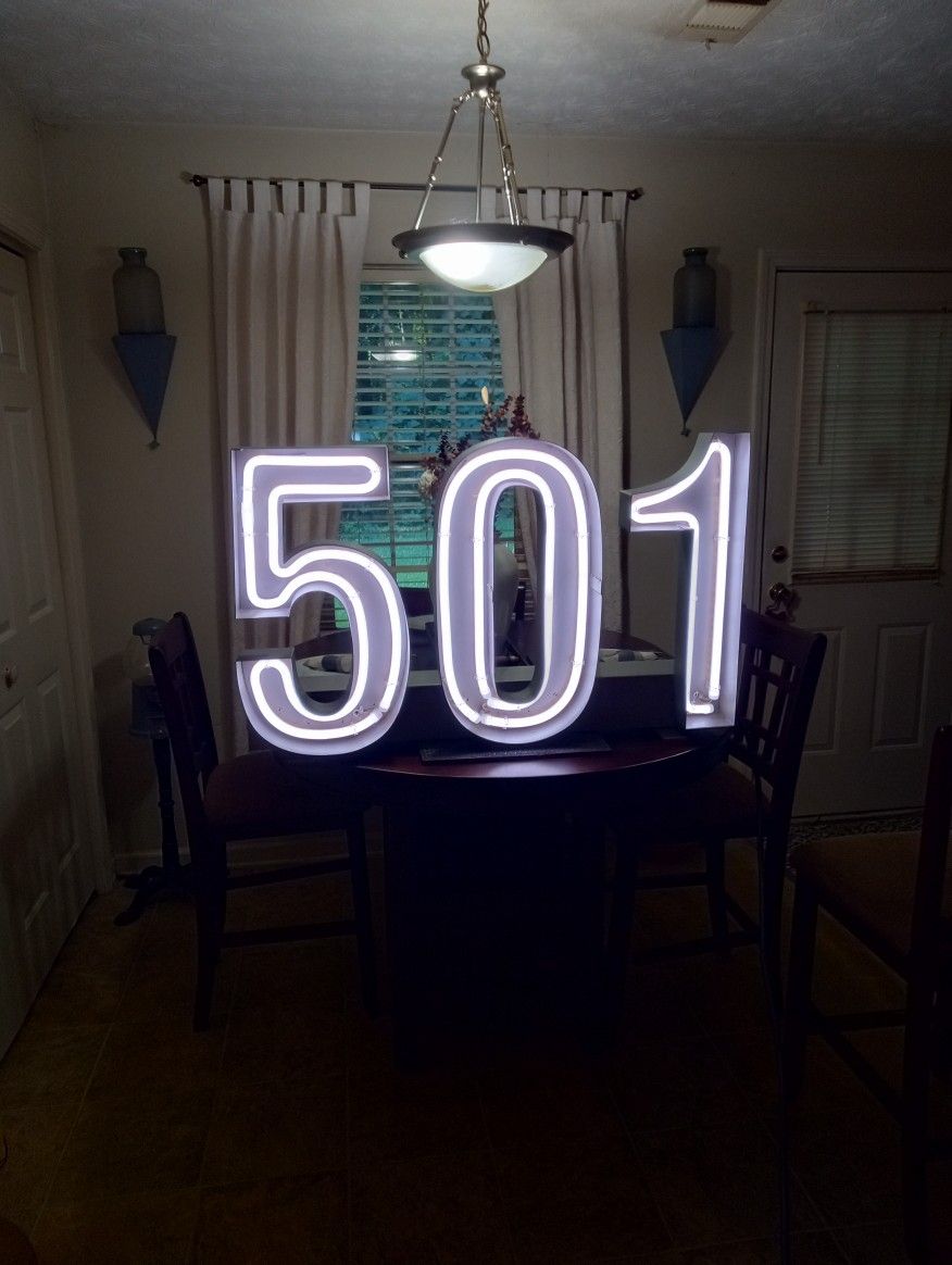 Levi's 501 Jeans Neon Sign Excellent Condition
